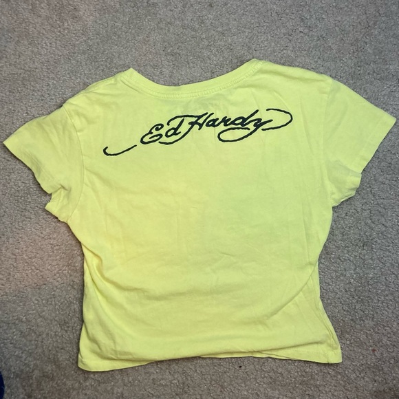 ‼️SOLD‼️ Vintage Y2K Ed Hardy Baby Tee Yellow Size Medium - Picture 3 of 3